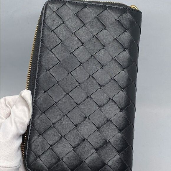 Bottega Veneta Intrecciato Leather Zip-Around Wallet - Picture 10 of 13